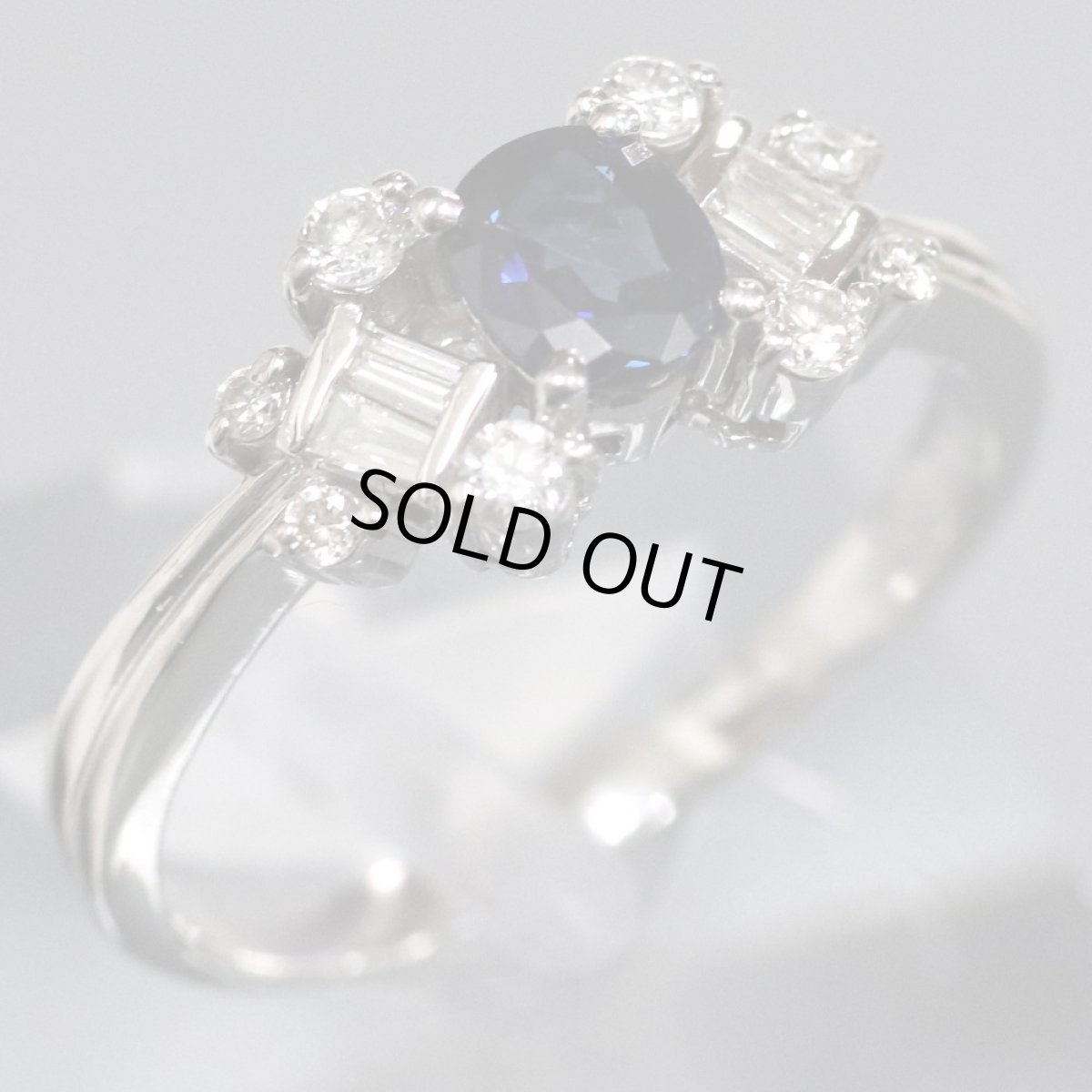 画像1: Pt900リング S0.81 D0.39 #20 6.6g (1)