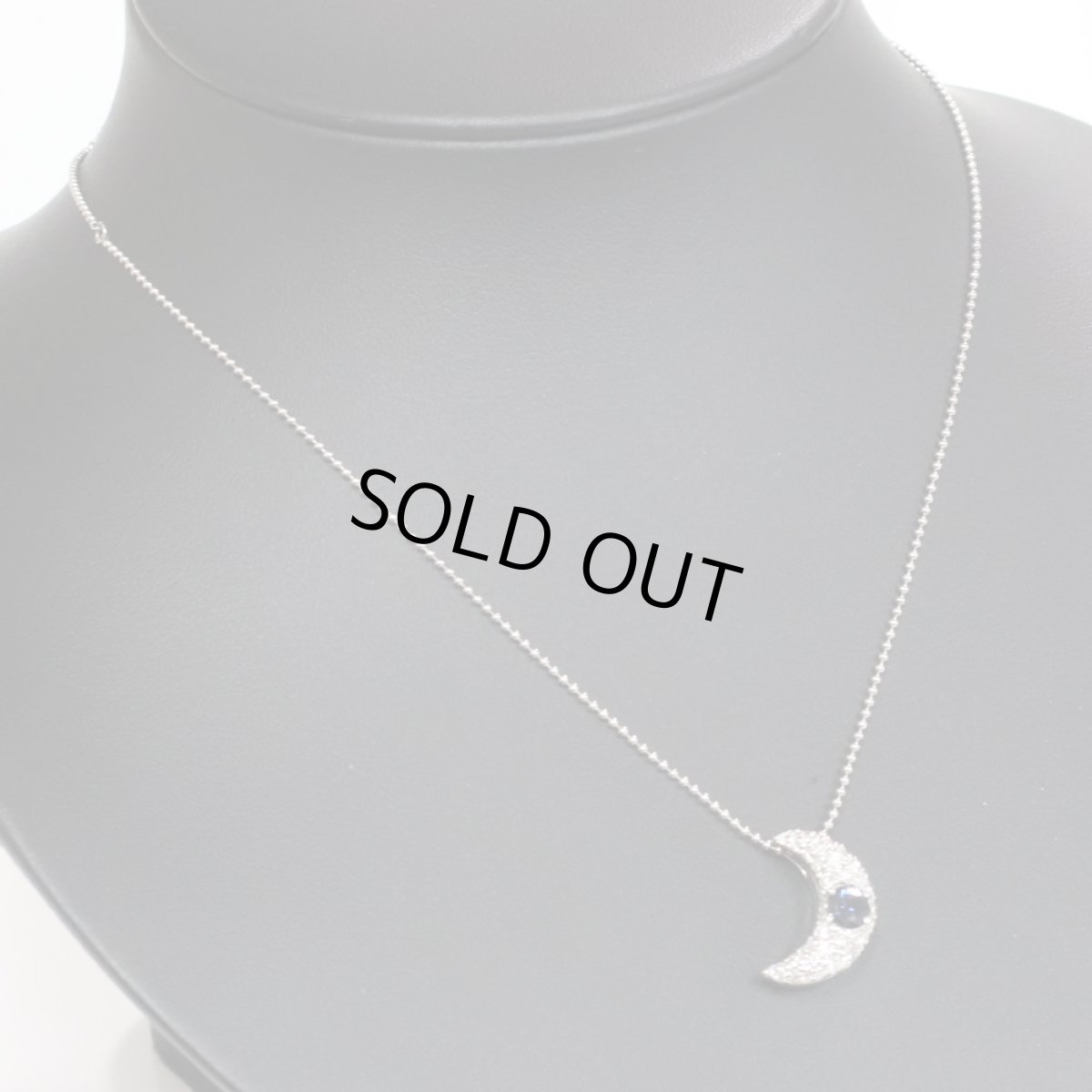 画像4: Pt900/Pt850 サファイアダイヤモンドペンダント S0.557 D0.74 8.5g 月 ソーティング (4)