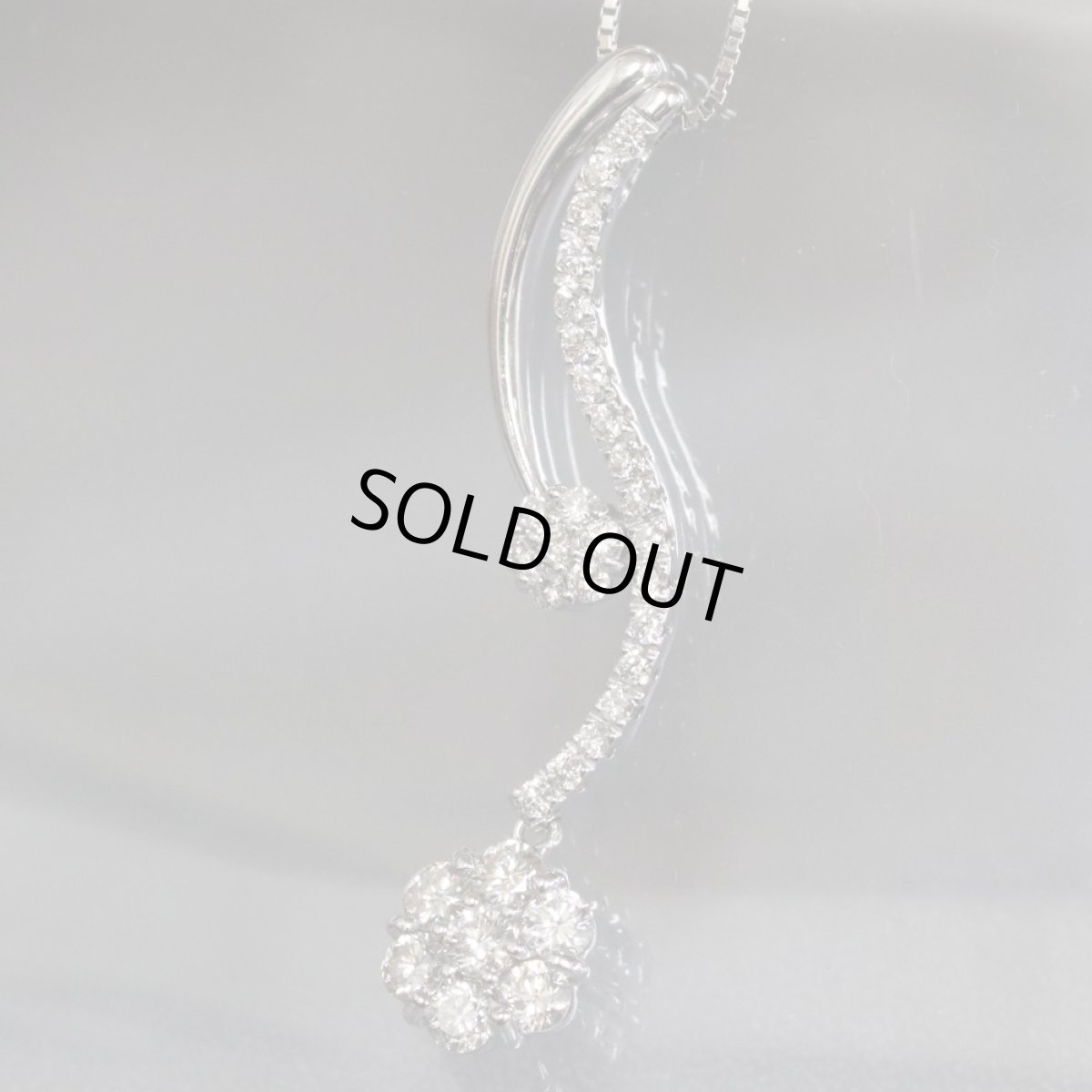 画像2: K18WGダイヤモンドペンダント D1.02 5.6g (2)