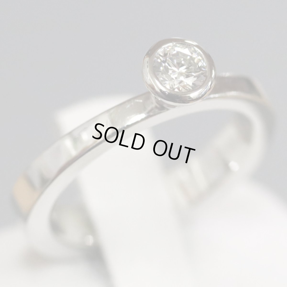 画像1: ソリテール プラチナ リング (1)