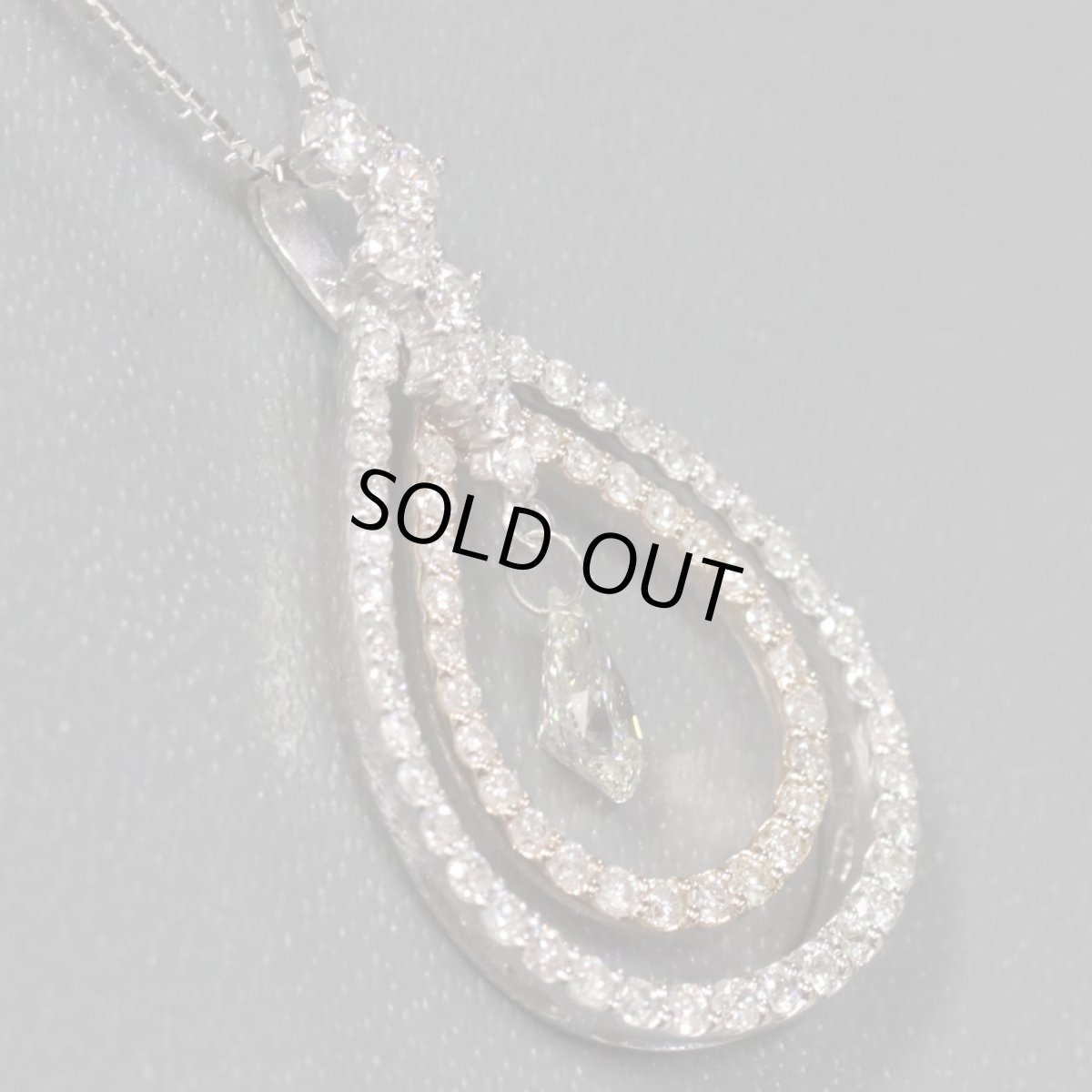 画像2: K18WG/K18ダイヤモンドペンダント D0.64 D0.30 4.2g (2)