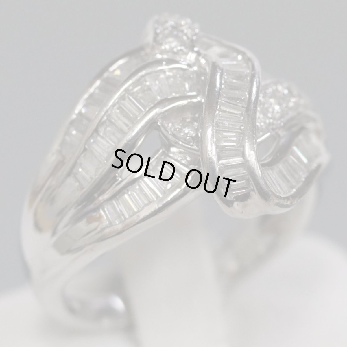 画像1: Pt900ダイヤモンドリング D0.89 D0.14 10.7g #14 (1)