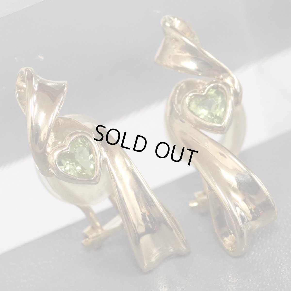 画像1: K18ペリドットイヤリング 4.8g (1)