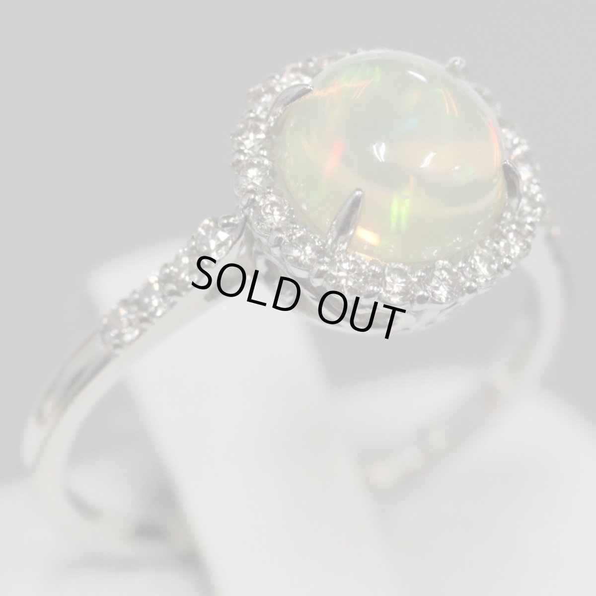 画像1: Pt900オパールダイヤモンドリング O0.86 D0.26 3.1g #12 (1)