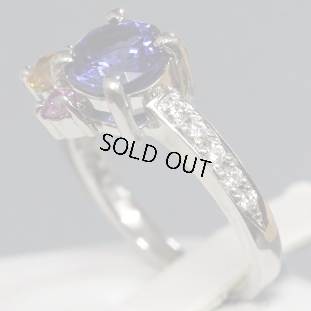 画像2: Pt900マルチカラーストーンリング TZ1.31 D0.06 0.43 6.0g #9 (2)