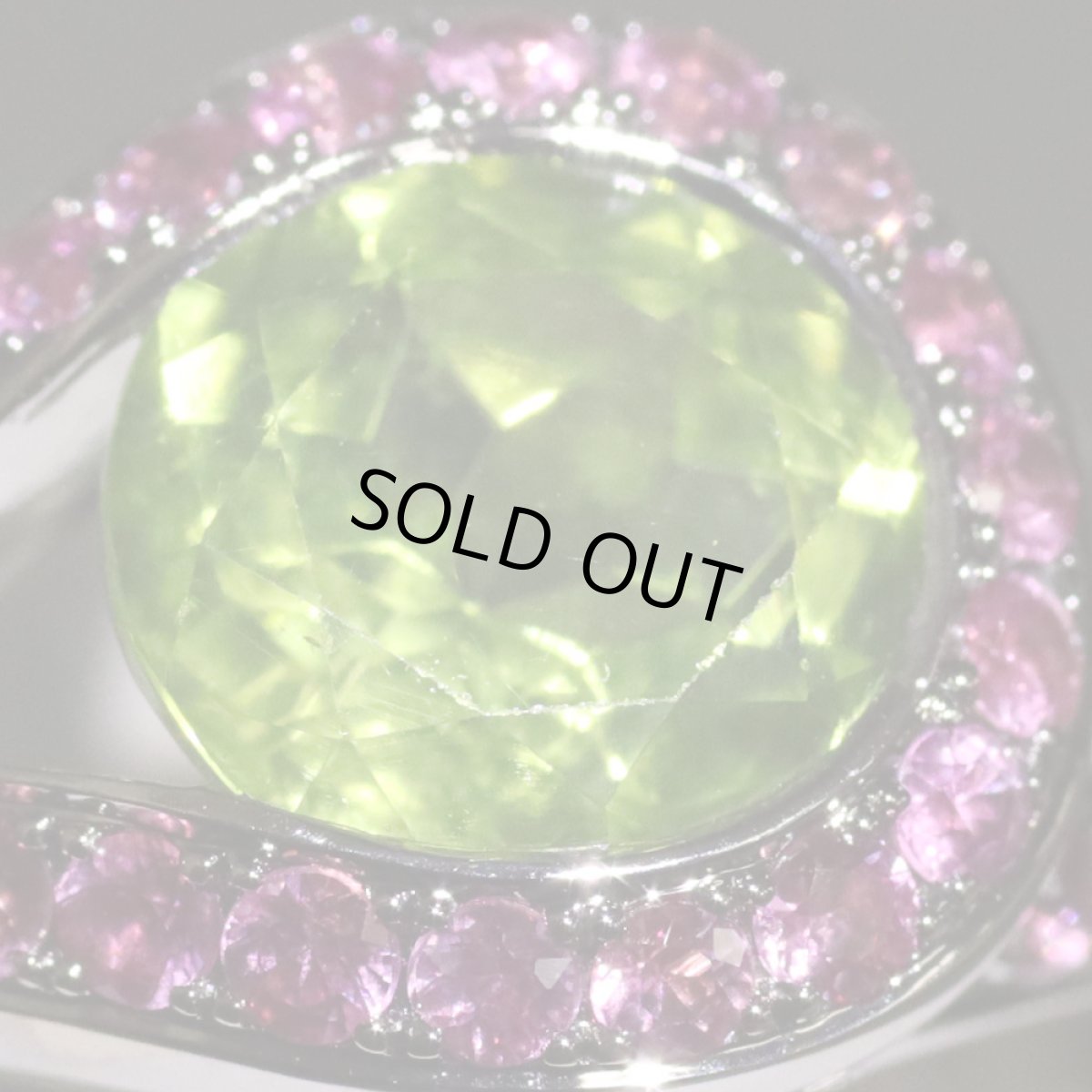 画像5: クイーンジュエリー 750ペリドットピンクサファイアリング Pe2.42 PS0.98 8.3g #13 (5)