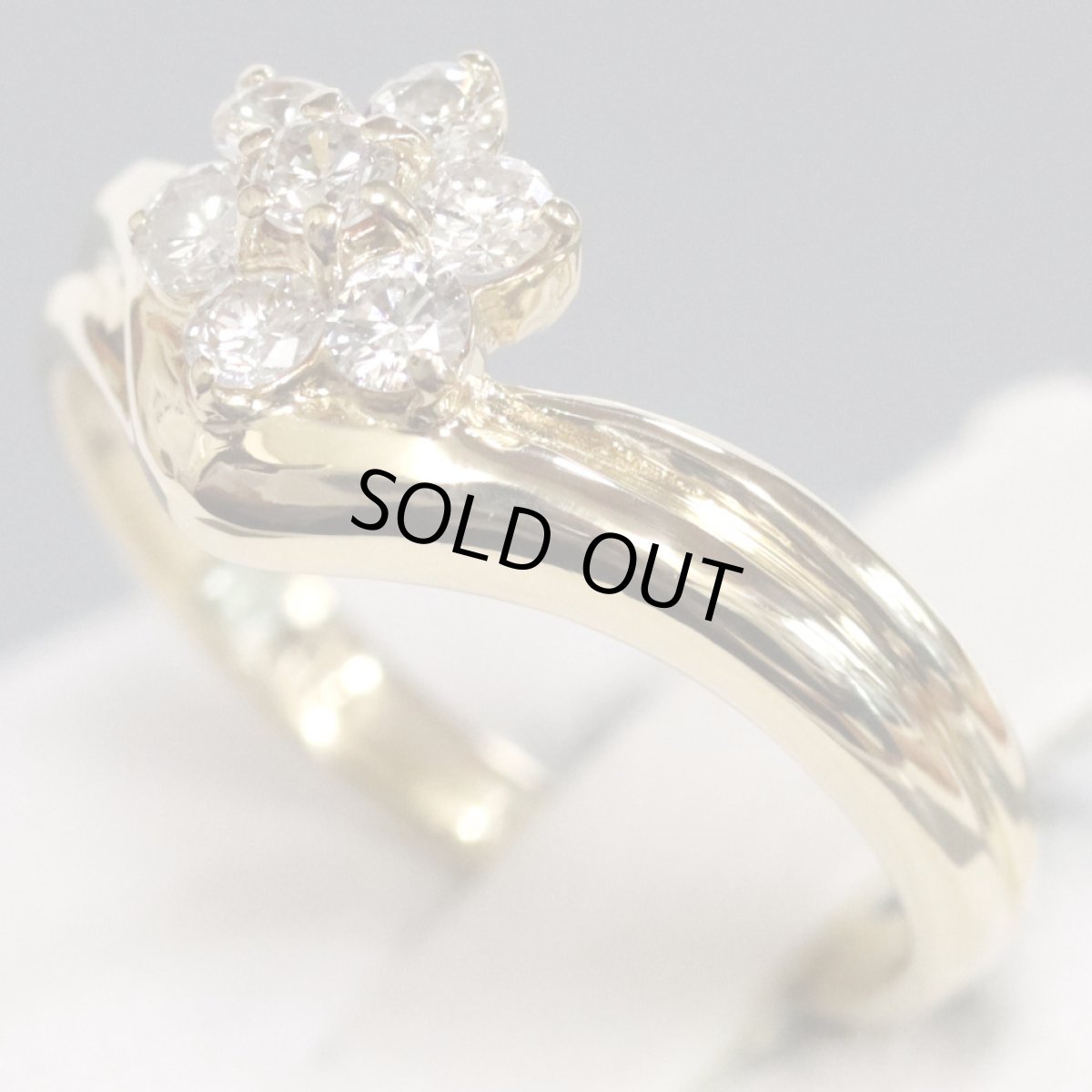 画像2: K18ダイヤモンドリング フラワーモチーフ D0.30 2.8g #9 (2)