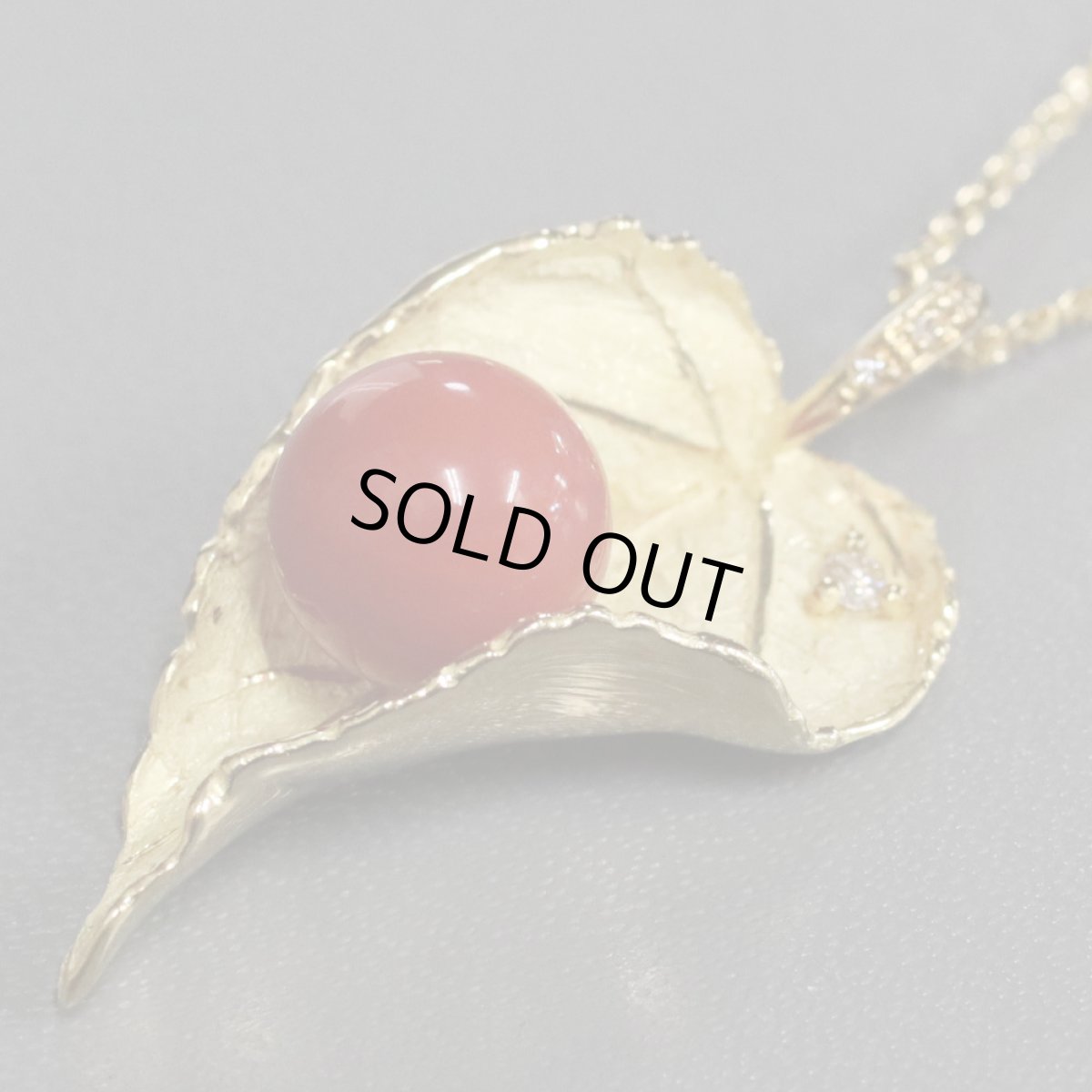 画像3: K18赤サンゴダイヤモンドペンダント リーフモチーフ D0.05 11.2g (3)