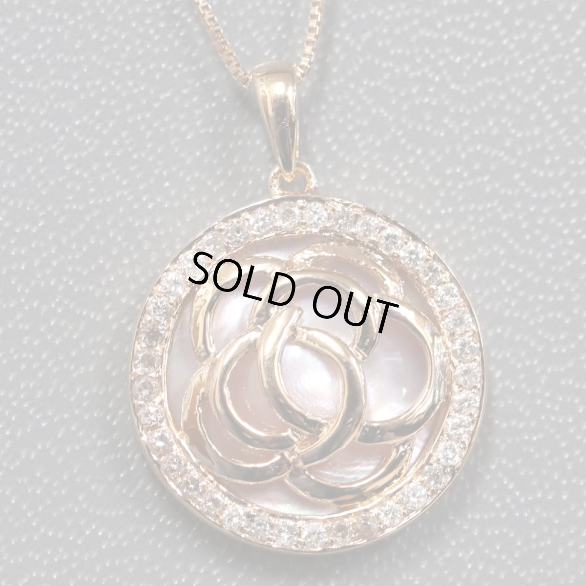 画像1: K18PGシェルダイヤモンドホワイトサファイアネックレス 6.0g (1)