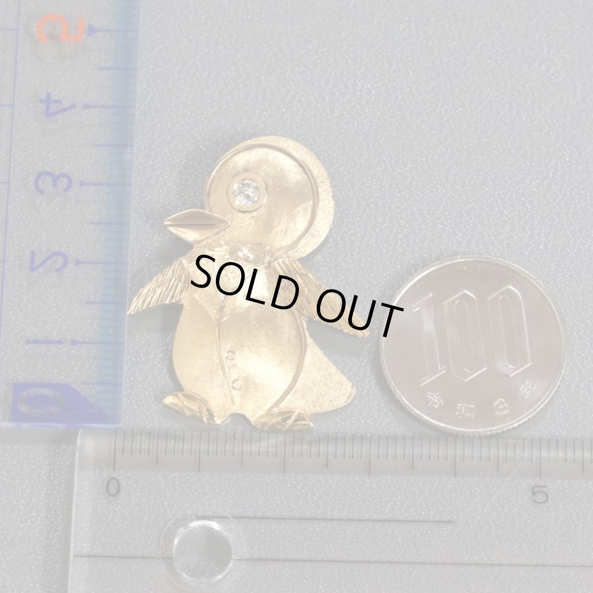 画像10: K18ダイヤモンドペンダントトップ 手彫り ペンギンモチーフ 7.7g (10)