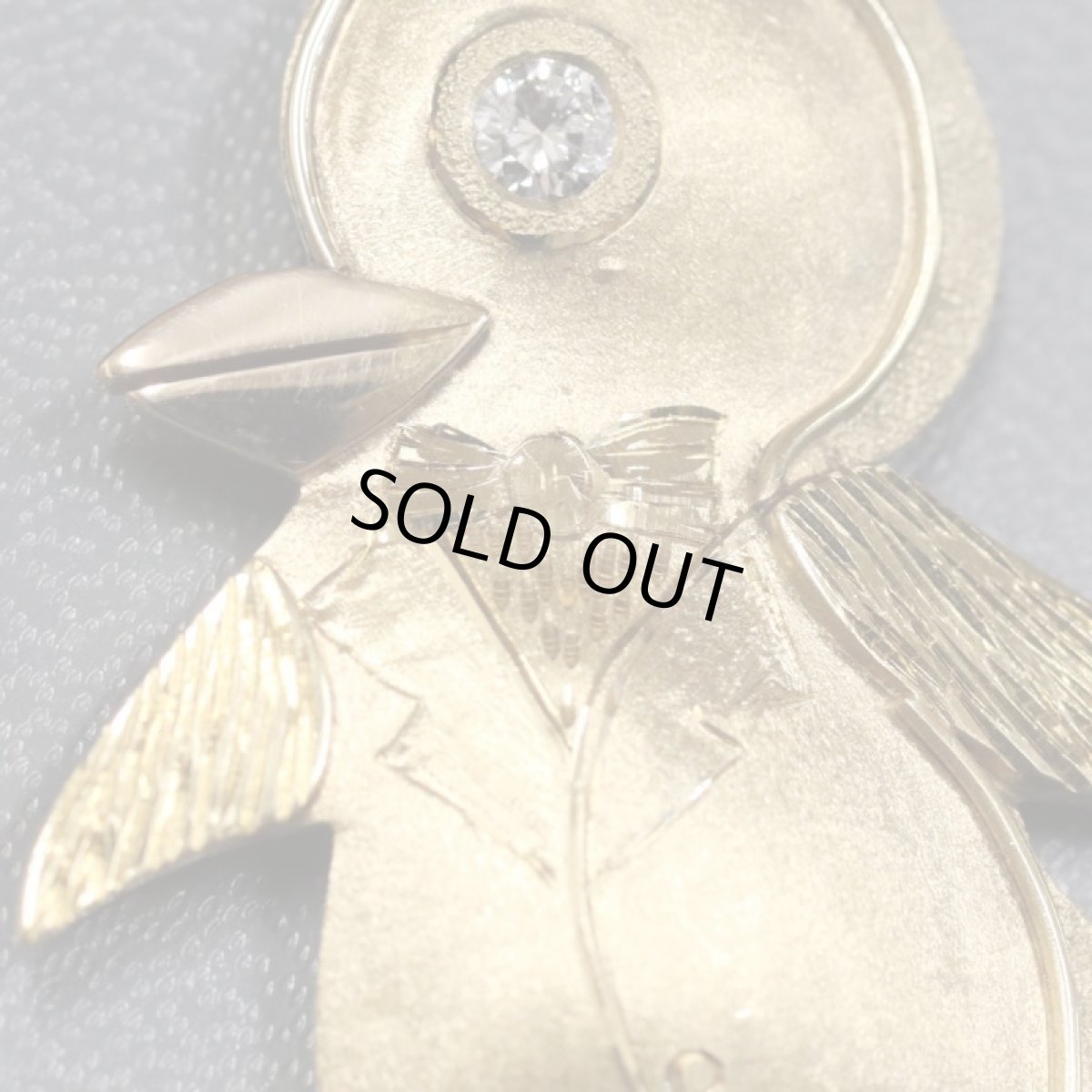 画像4: K18ダイヤモンドペンダントトップ 手彫り ペンギンモチーフ 7.7g (4)