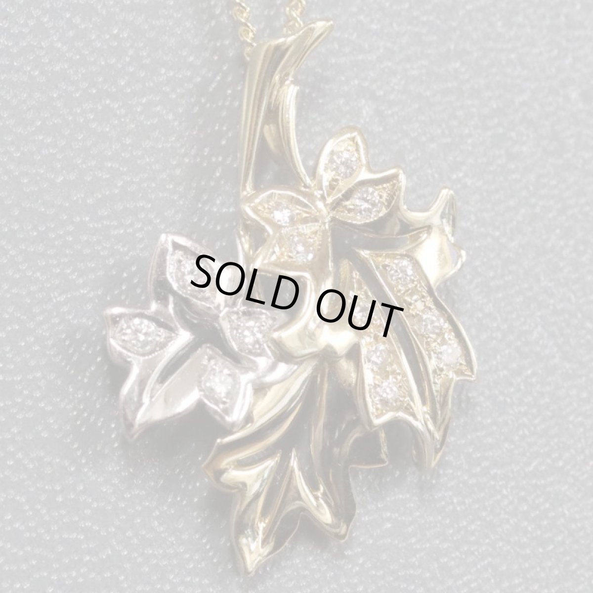 画像2: K18/Pt900ダイヤモンドペンダント リーフモチーフ D0.15 5.3g (2)