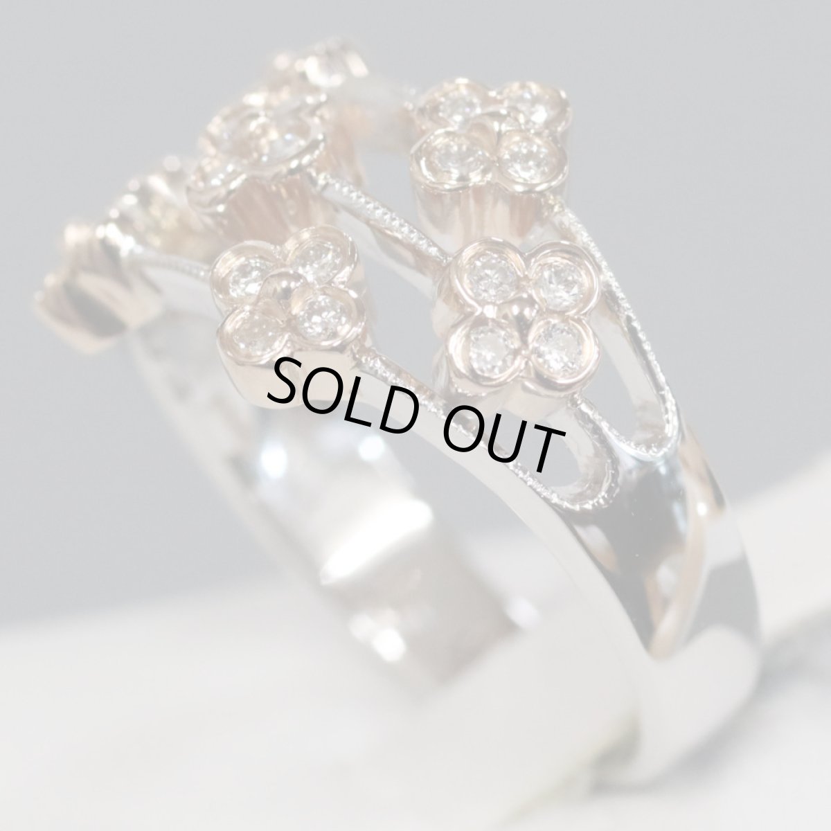 画像2: K18WG/PGダイヤモンドリング フラワーモチーフ D0.32 5.2g #12 (2)