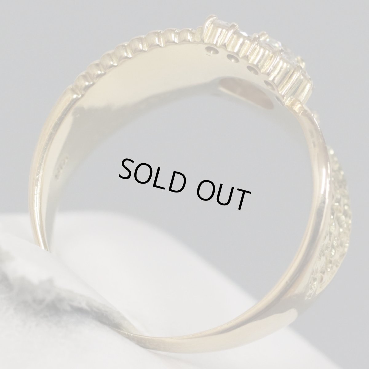 画像4: K18ダイヤモンドリング D0.34 D0.17 7.0g #15 (4)