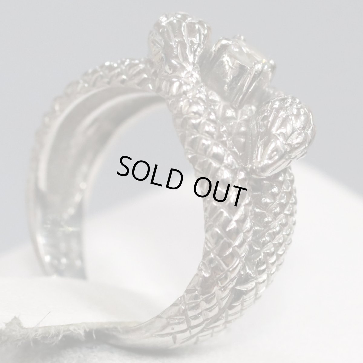 画像4: Pt900ダイヤモンドリング ヘビモチーフ D0.10 7.3g #5 (4)