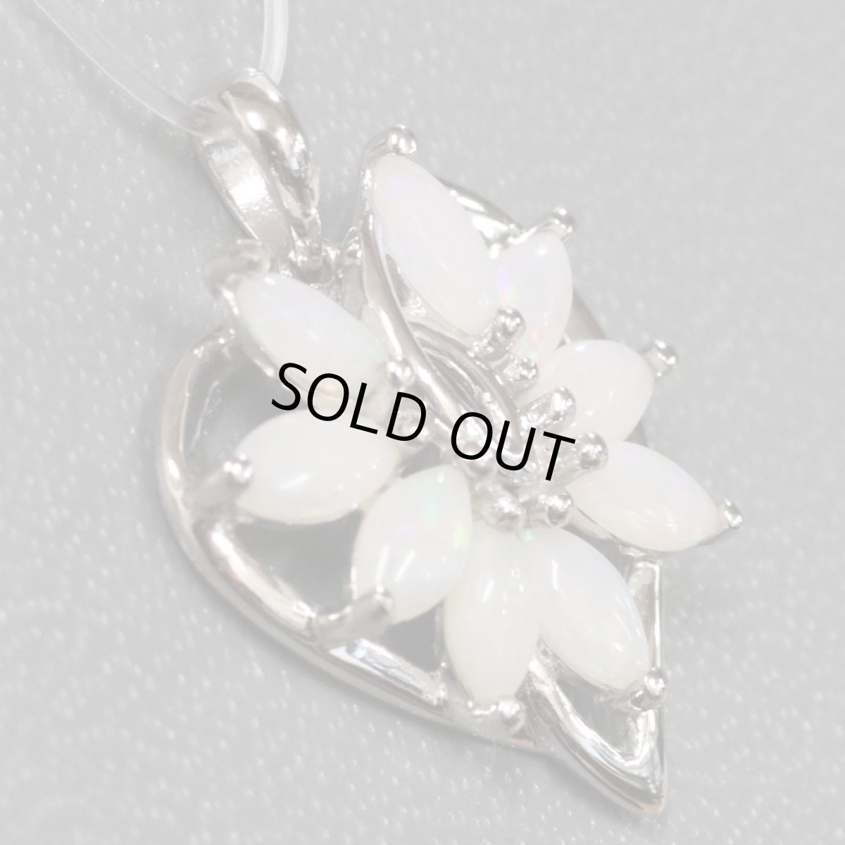 画像2: K14WGオパールペンダントトップ 1.8g (2)