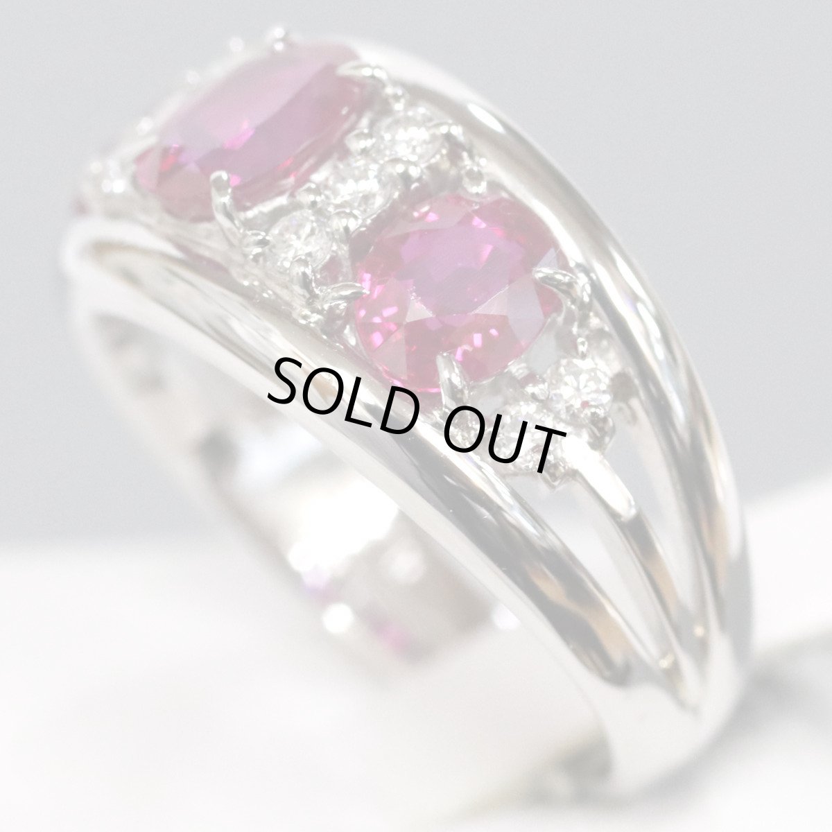 画像2: Pt900ルビーダイヤモンドリング R2.18 D0.21 8.9g #11 (2)