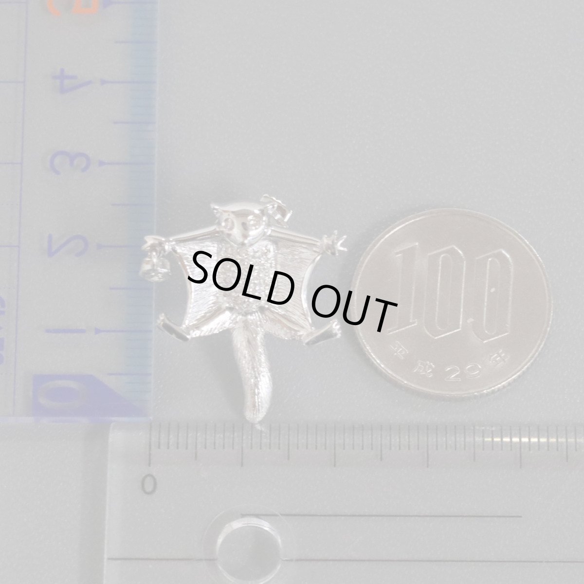 画像10: K18WGダイヤモンドピンブローチ モモンガモチーフ D0.20 4.8g (10)