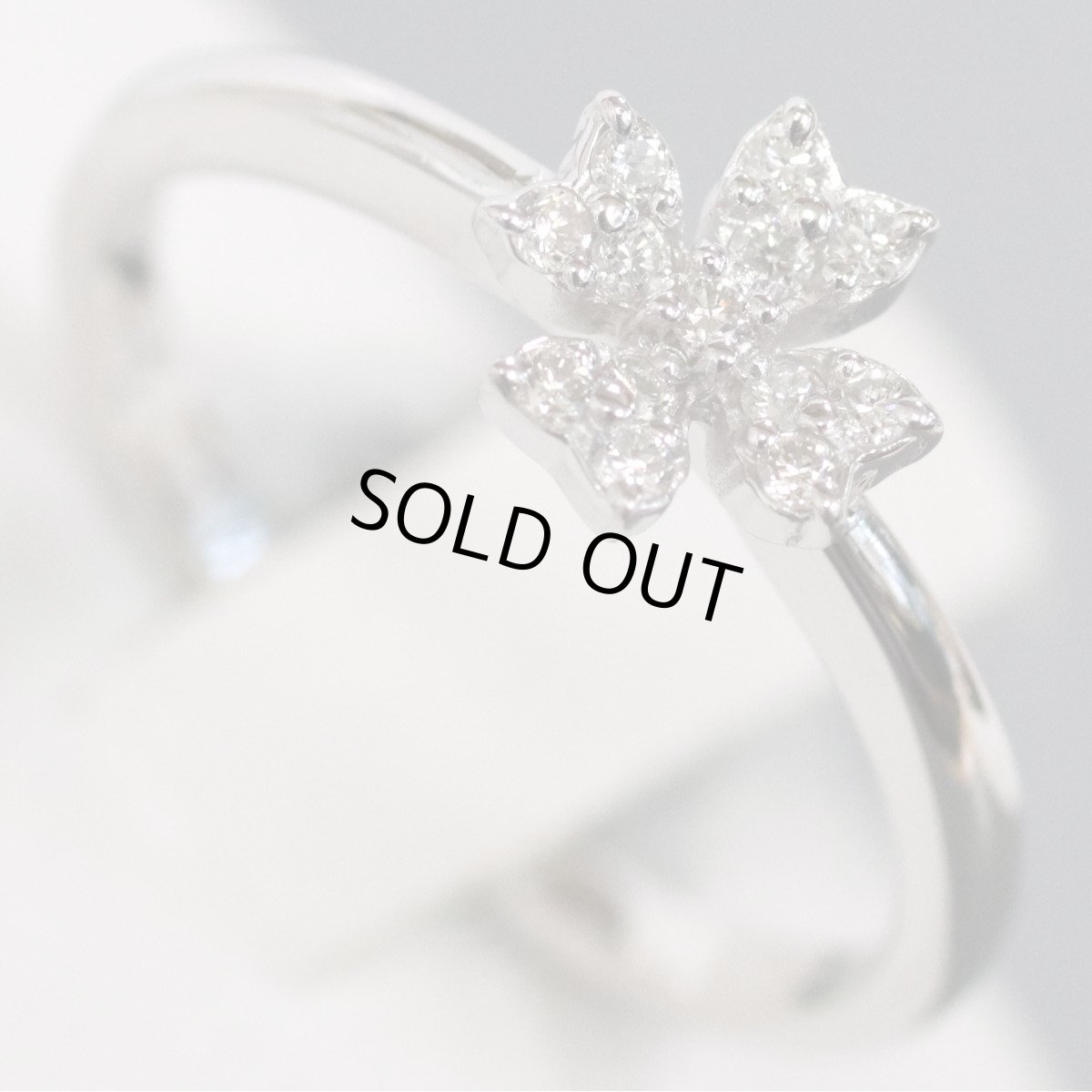 画像3: ヴァンドーム K18WGダイヤモンドリング 2.1g クローバーモチーフ (3)