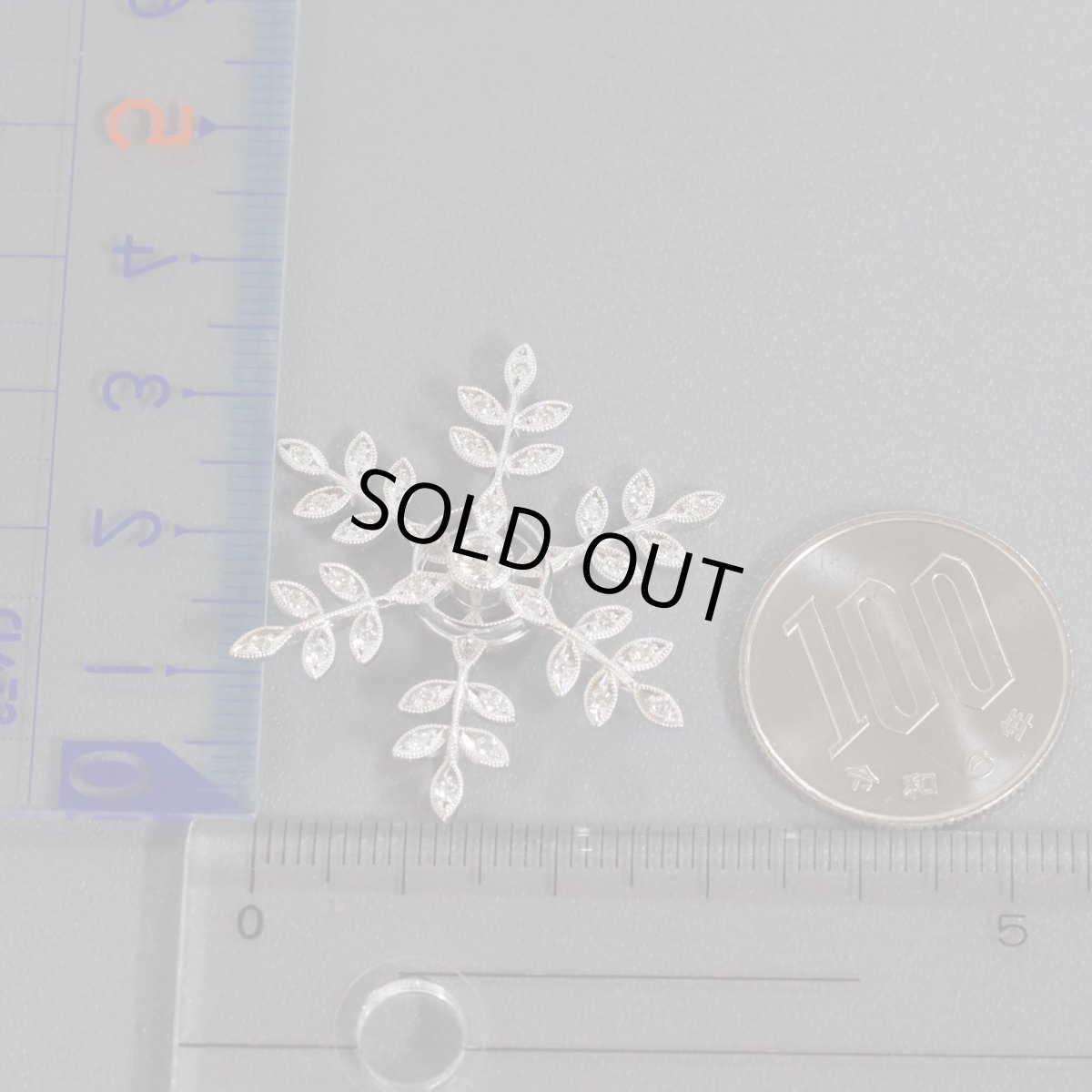 画像9: K18WGダイヤモンドペンダントトップ D0.50 7.5g (9)