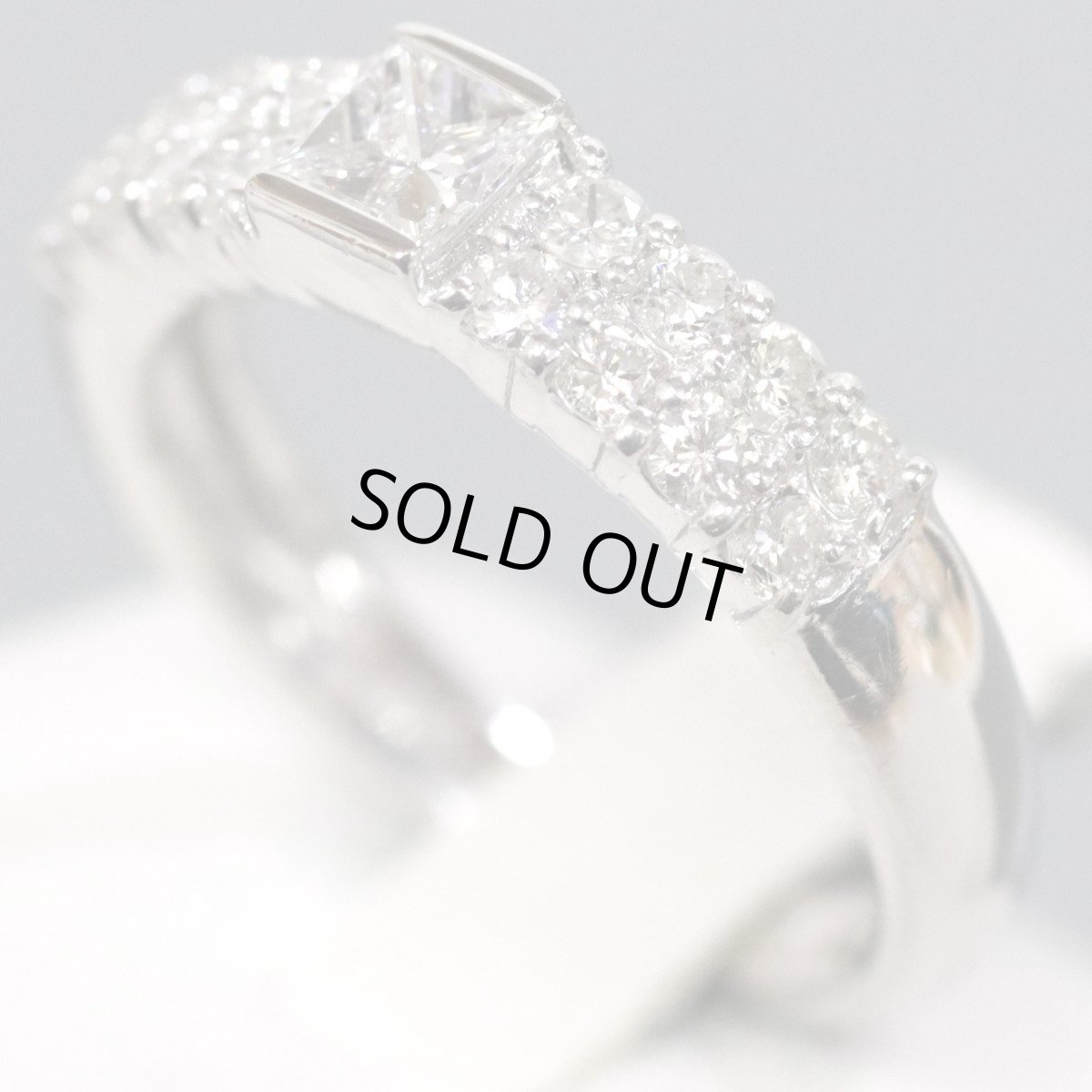 画像2: Pt900ダイヤモンドリング D0.27 D0.50 6.4g #11.5 (2)