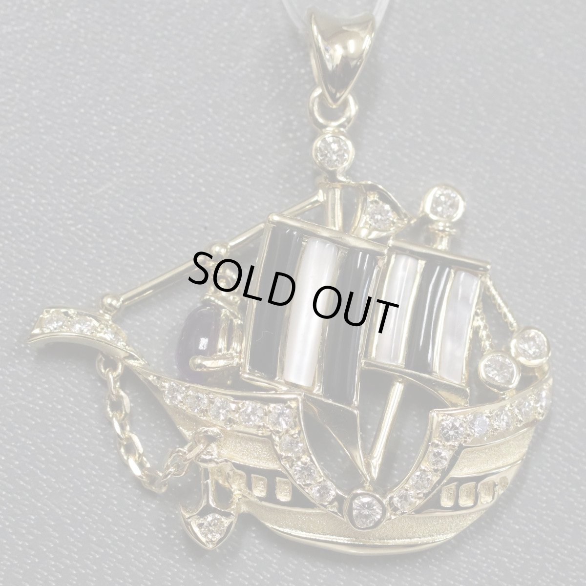 画像1: K18ダイヤモンドアメジストペンダントトップ D0.43 6.1g 帆船モチーフ (1)