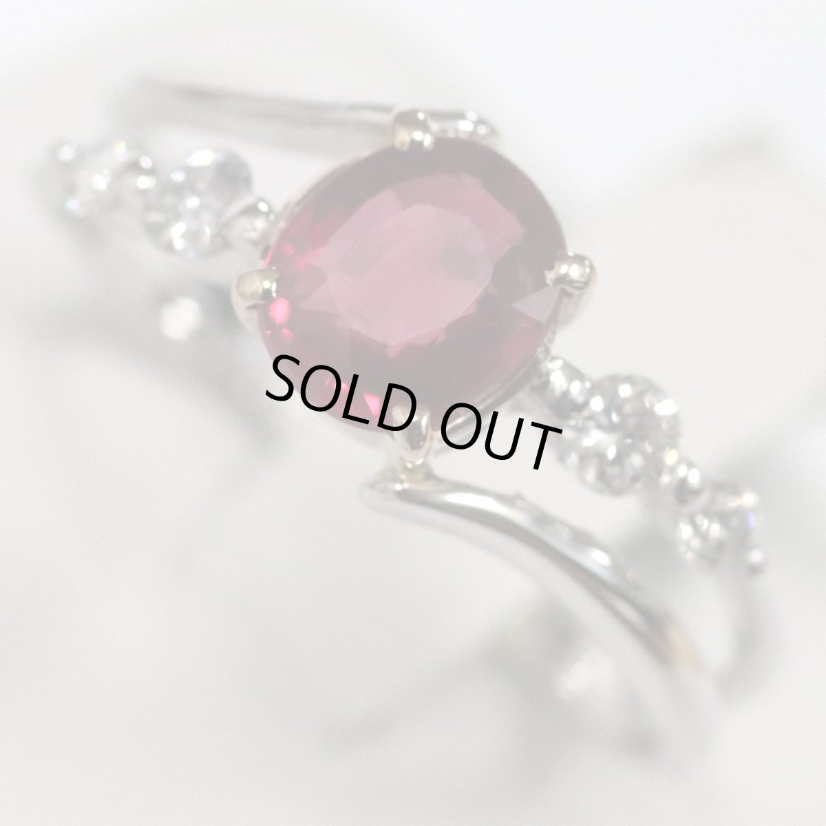 画像4: K18/K18WG非加熱ピジョンブラッドルビーダイヤモンドリング R0.76 D0.18 2.3g #10.5 AIGS鑑別書 (4)