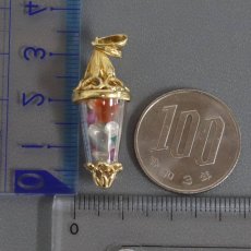 画像9: K18マルチカラーストーンペンダントトップ ランタンモチーフ マルチ1.60 D1.00 4.8g (9)