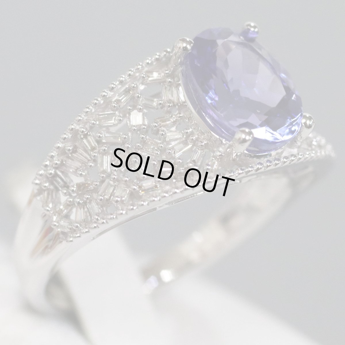 画像3: K18WGタンザナイトダイヤモンドリング TZ2.00 D0.20 4.6g #14 (3)