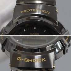画像3: カシオ G-SHOCK×PORTER with CASE(AWM-500GC-1AJR) (3)