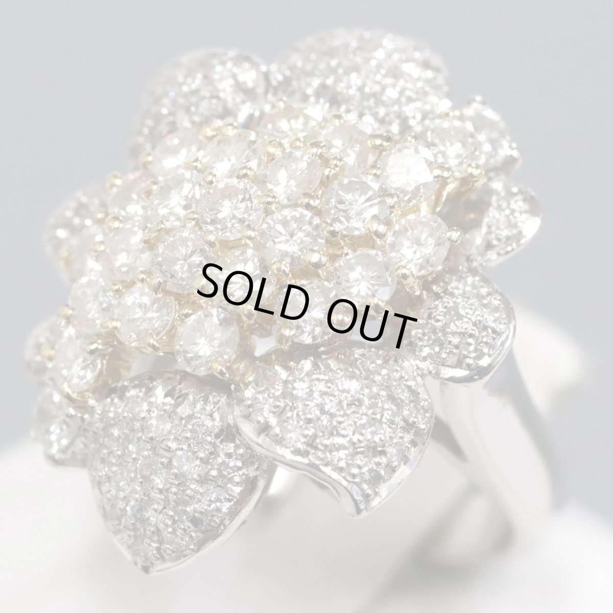 画像1: Pt900/K18ダイヤモンドリング フラワーモチーフ D2.30 13.7g #12.5 (1)