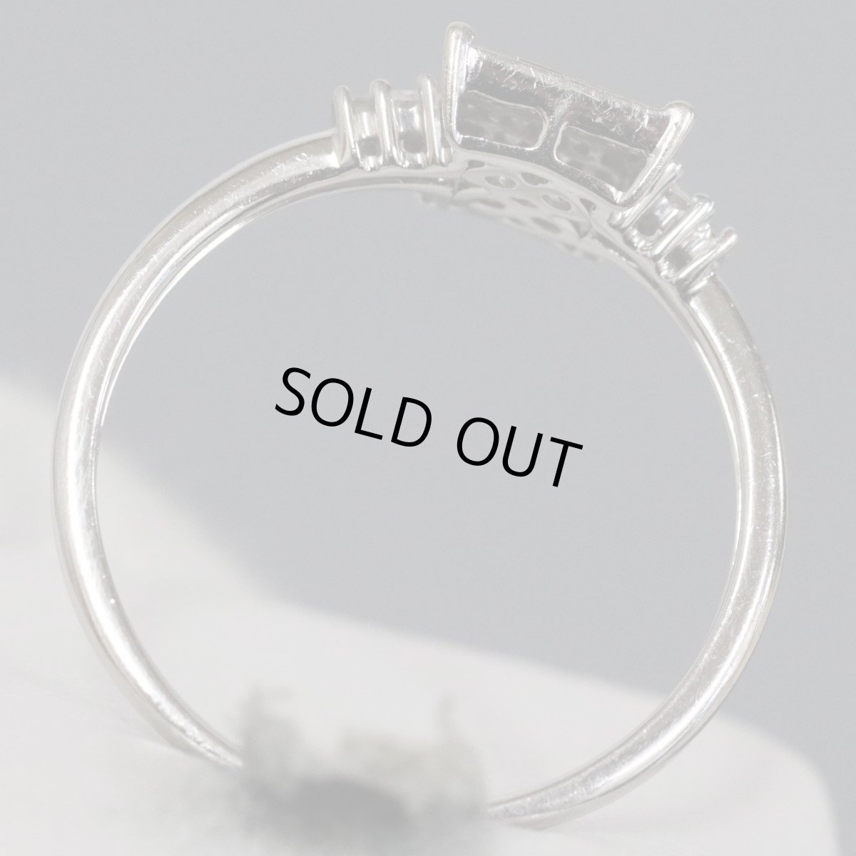 画像5: K18WGダイヤモンドリング プリンセスカット D0.55 2.3g #17.5 (5)