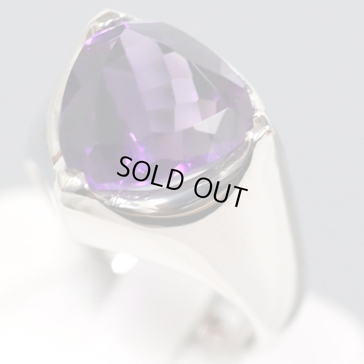 画像2: Pt900アメジストダイヤモンドリング AM5.70 D0.03 13.7g #17 (2)