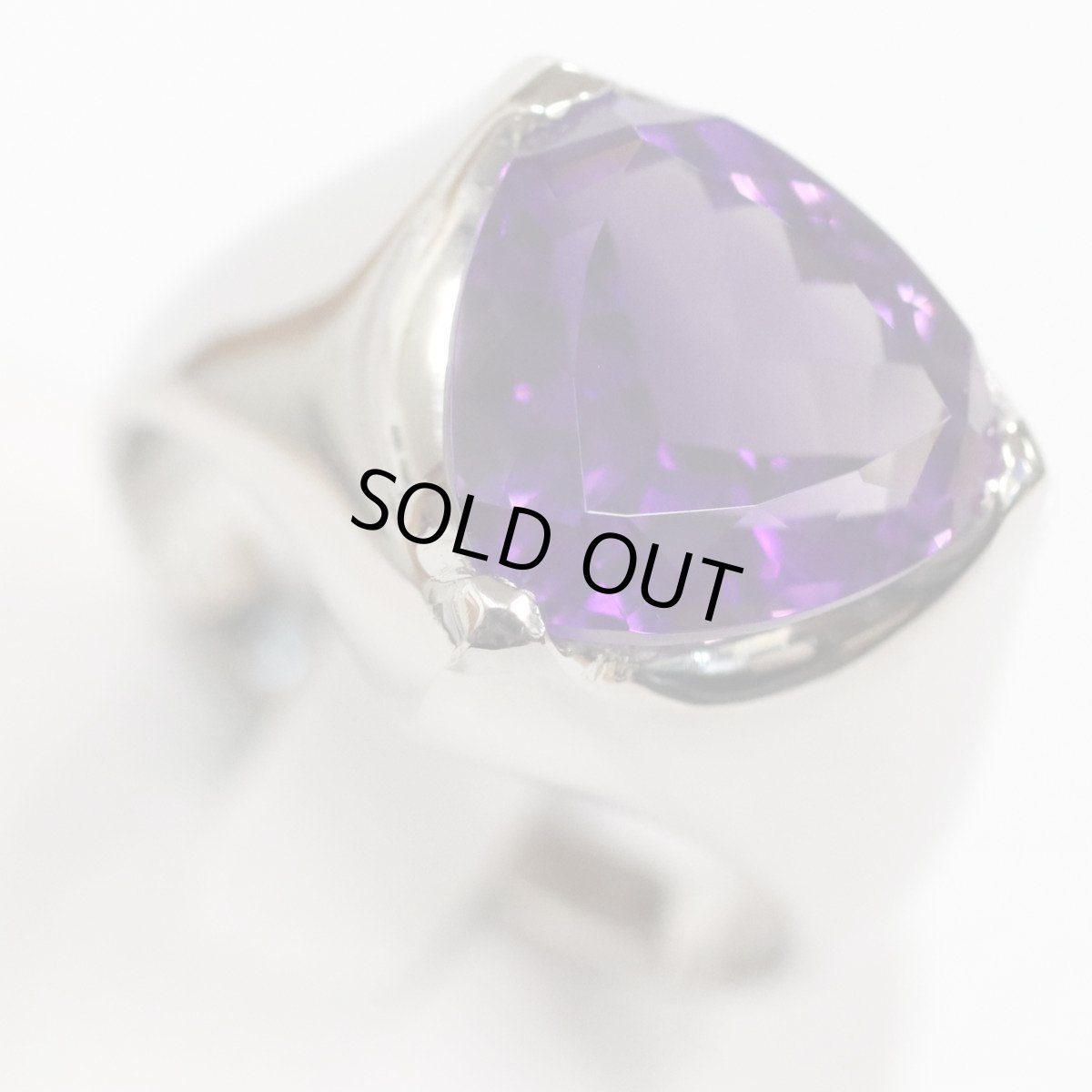 画像3: Pt900アメジストダイヤモンドリング AM5.70 D0.03 13.7g #17 (3)