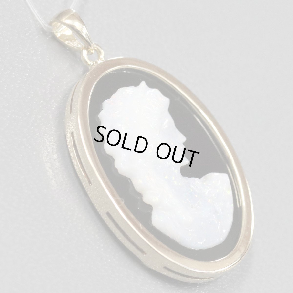 画像2: K18オニキスオパールペンダントトップ 6.2g (2)