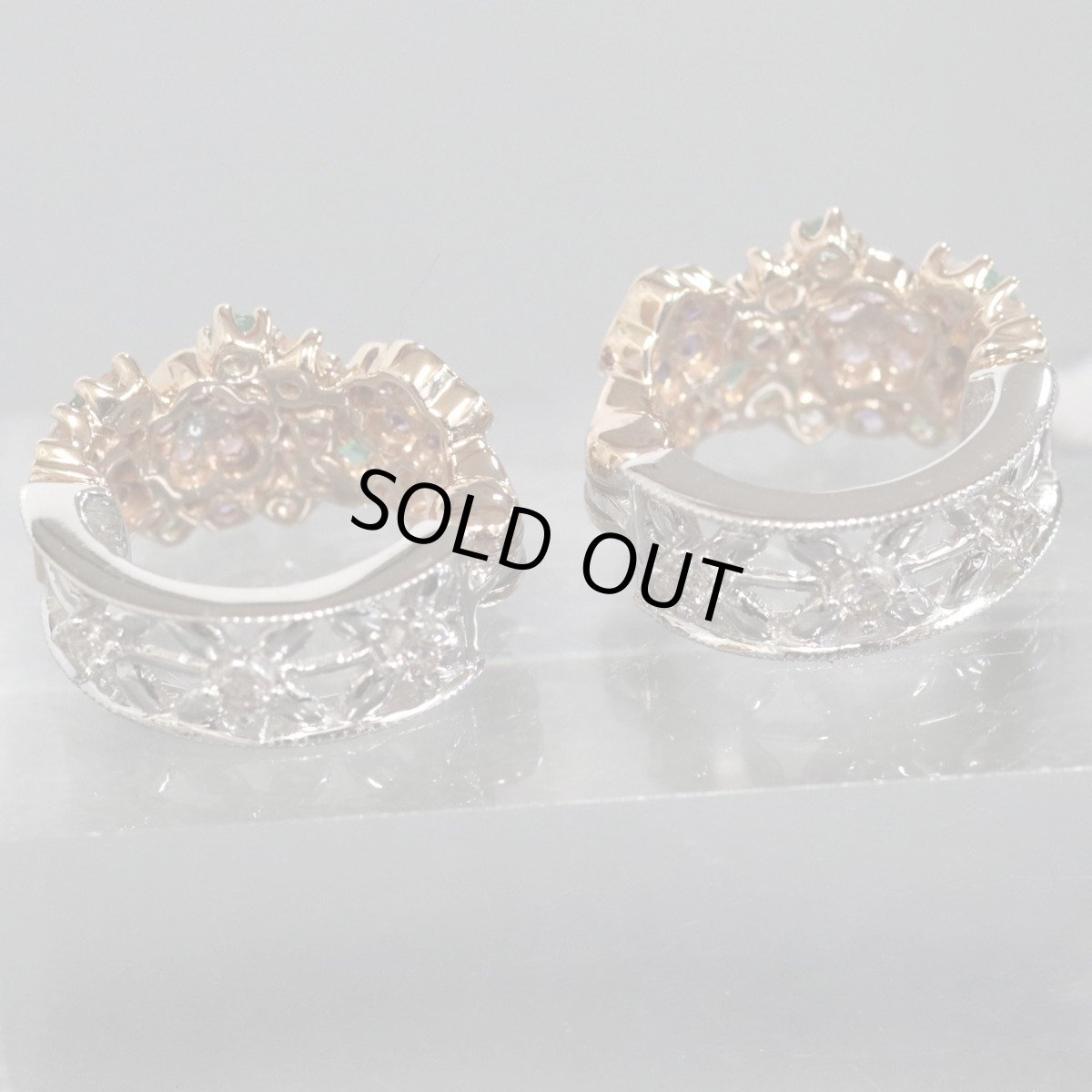 画像2: K18PG/WGマルチカラーストーンピアリング 0.10 E0.08 SP0.10 S0.08 M0.07 D0.05 6.8g (2)