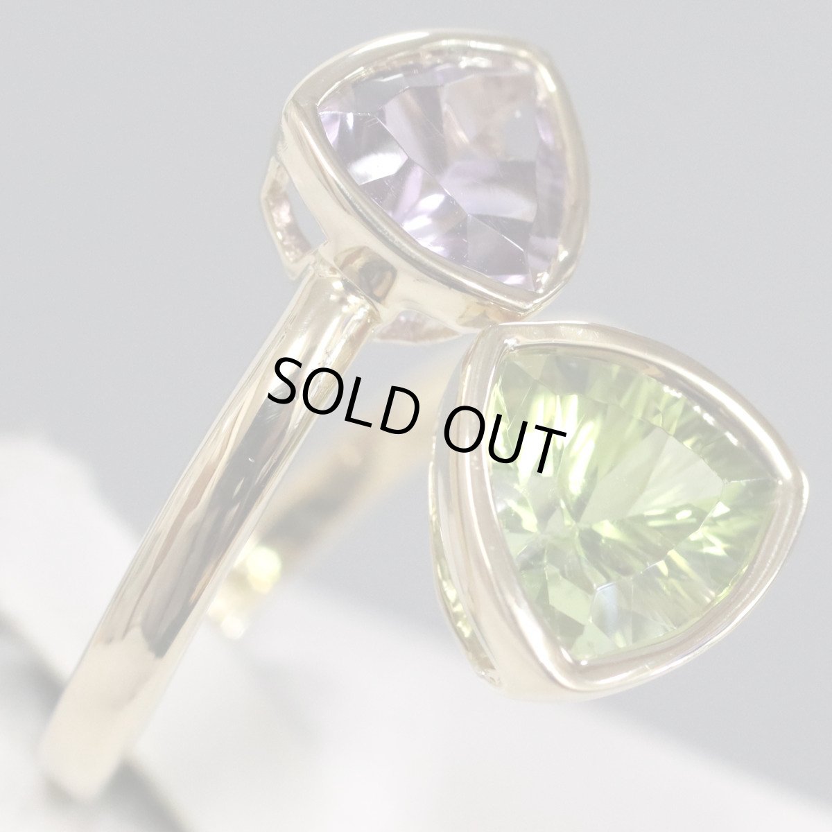 画像2: K18ペリドットアメジストリング Pe2.45 AM1.64 6.5g #12 イエローゴールド (2)