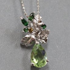 画像1: K18WGトルマリンペンダント T2.17 4.6g 40cm (1)