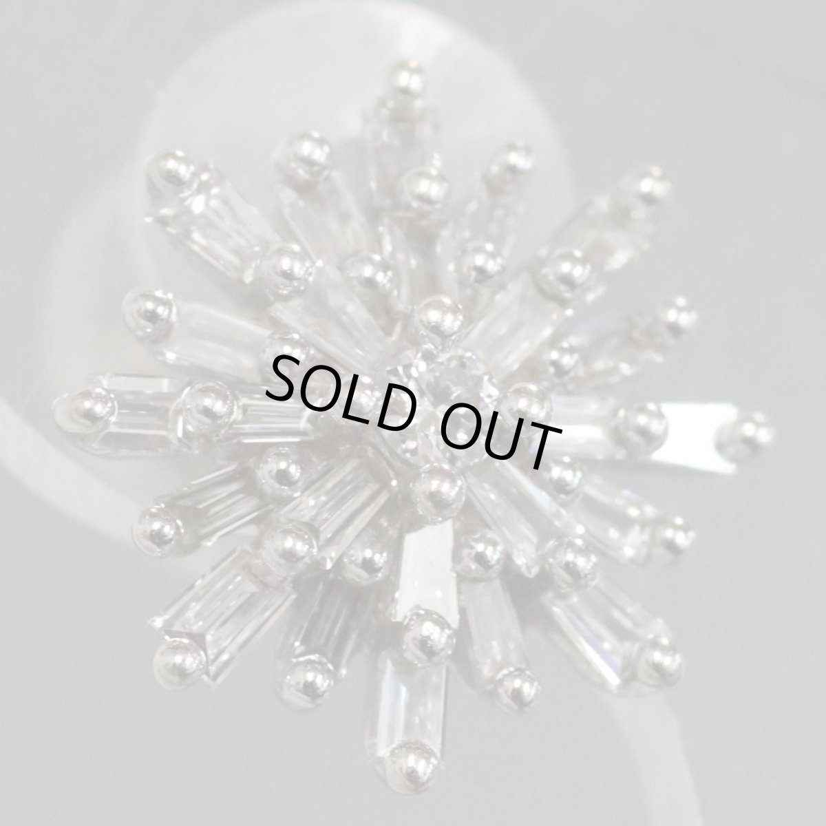 画像5: K18WGダイヤモンドピアス D0.15×2 1.3g(キャッチ抜き) (5)