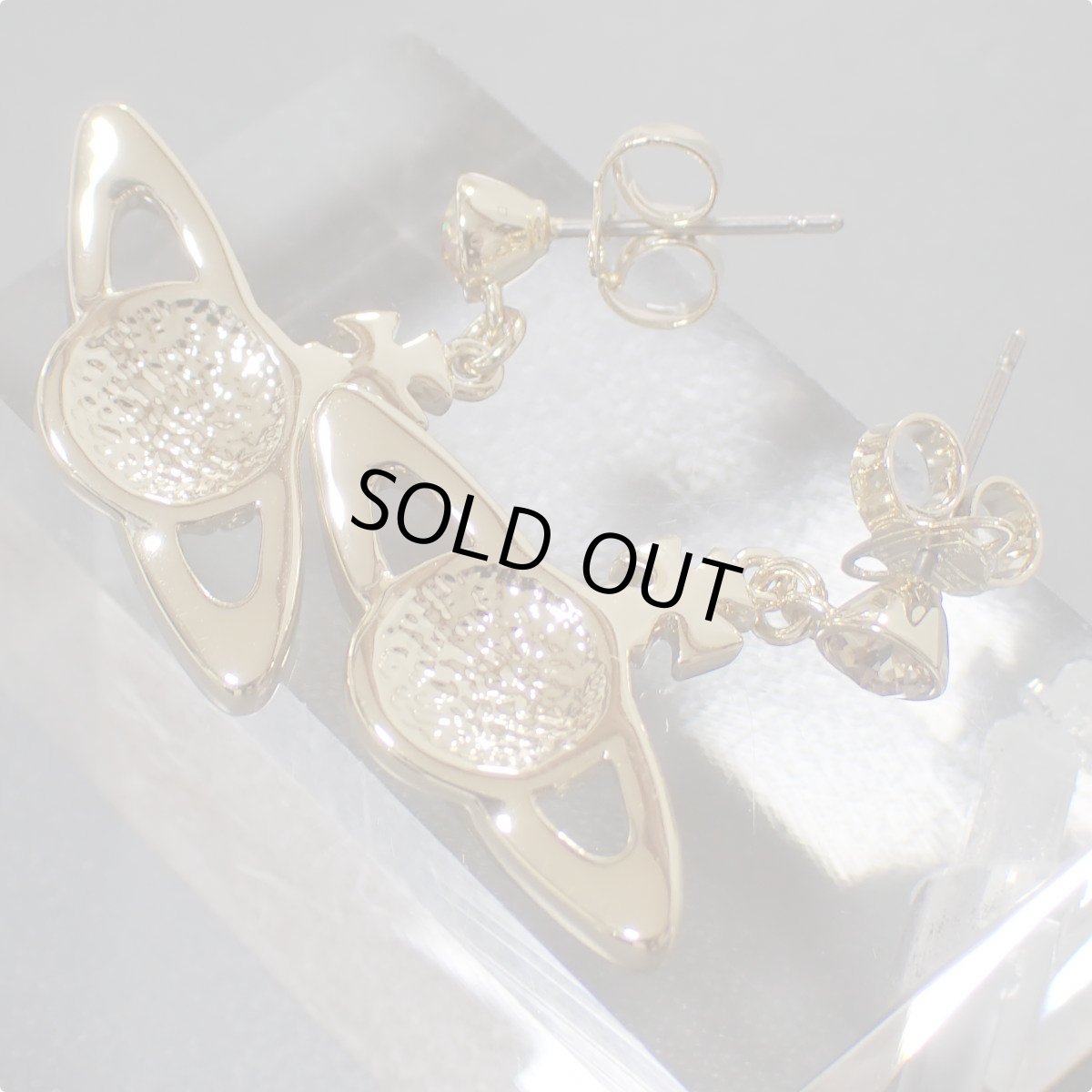 画像6: ヴィヴィアンウエストウッド MINI BAS RELIEF ドロップピアス(1205999311) (6)