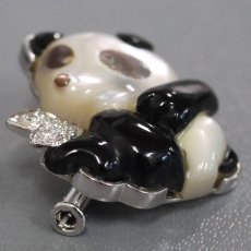 画像4: 750/K14WGシェルオニキスダイヤモンドペンダントトップ/ブローチ パンダモチーフ D0.05 5.2g (4)