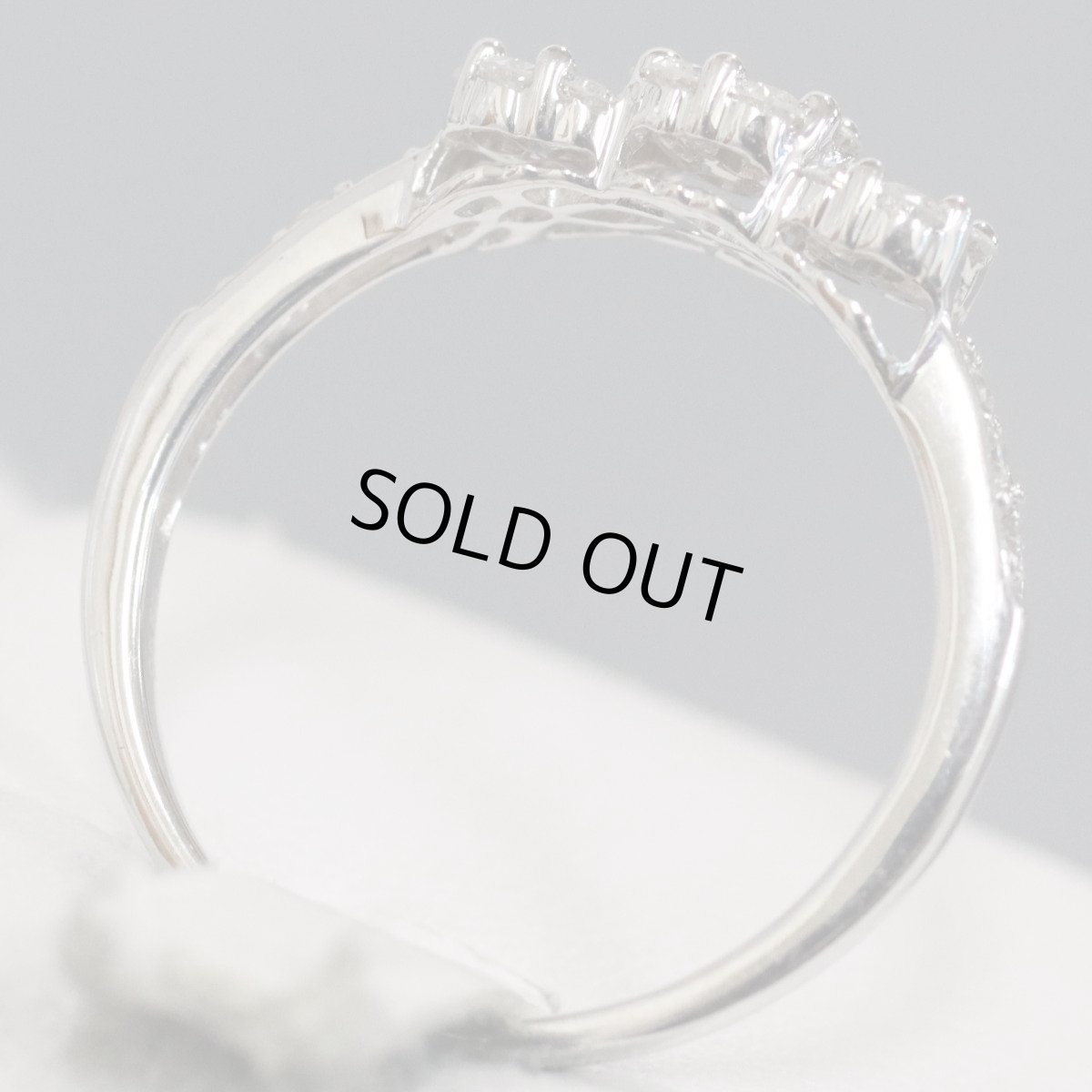 画像5: K18WGダイヤモンドリング フラワーモチーフ D0.50 2.3g #12 (5)