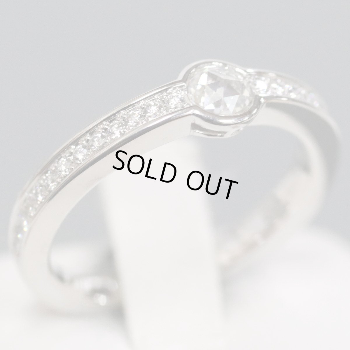 画像1: Pt900ローズカットダイヤモンドリング D0.20 D0.13 5.5g #11.5 (1)