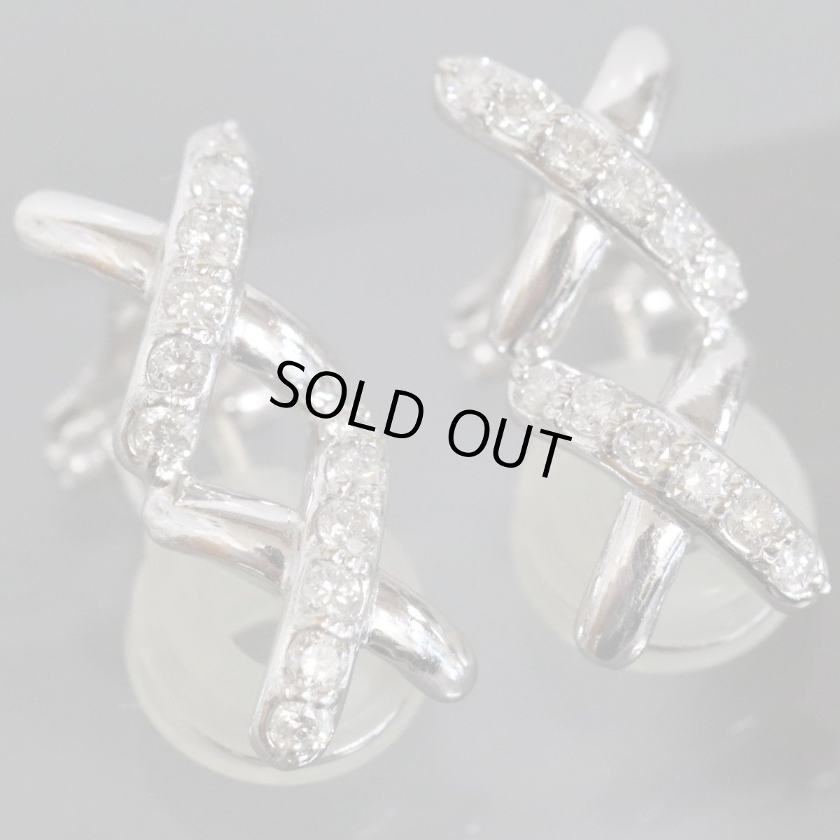 画像1: K14WG/K18WGダイヤモンドイヤリング D0.18×2 2.9g (1)