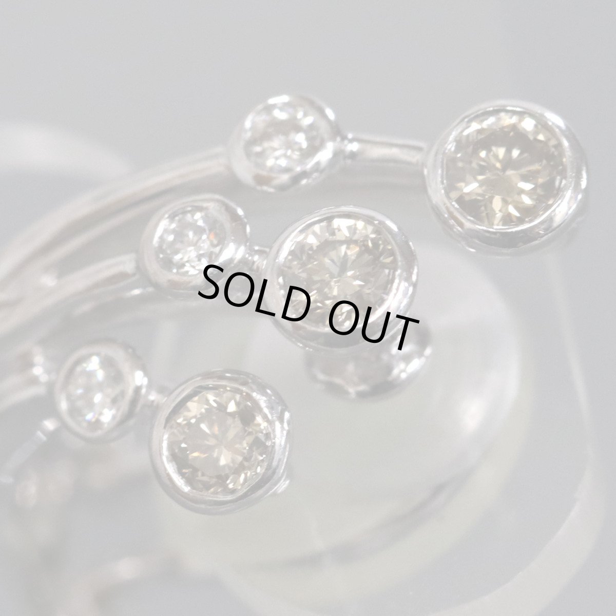 画像4: カシケイ K14WG/K18WGダイヤモンドイヤリング D0.35 D0.12 5.3g (4)