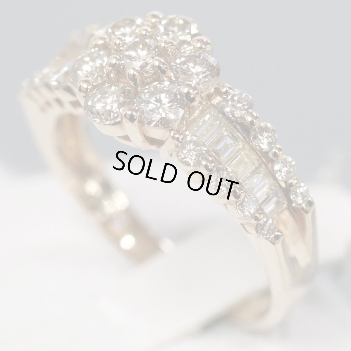 画像2: K18PGダイヤモンドリング フラワーモチーフ D1.00 3.8g #11.5 (2)