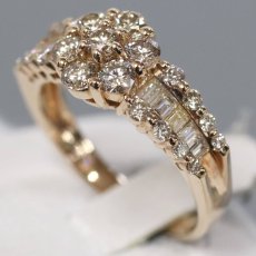 画像2: K18PGダイヤモンドリング フラワーモチーフ D1.00 3.8g #11.5 (2)