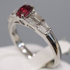 画像2: Pt900ダイヤモンド非加熱ピジョンブラッドルビーリング R0.62 D0.30 5.4g #13 AIGS鑑別書 (2)