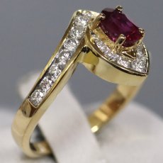 画像2: 750ルビーダイヤモンドリング 4.1g #9 ソーティング (2)
