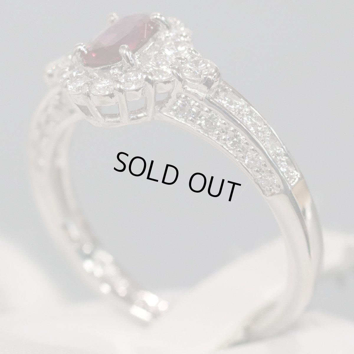 画像2: Pt900ダイヤモンド非加熱ピジョンブラッドルビーリング R0.48 D0.54 4.6g #12 AIGS鑑別書 (2)